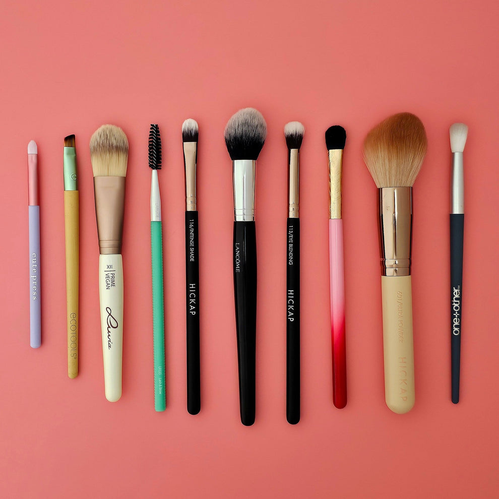 Premium Set of 10 Makeup Brushes with Free Gift - Branded Quality
